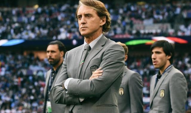 曼奇尼：新人成长需要时间 椰子：输球无法抹杀成就